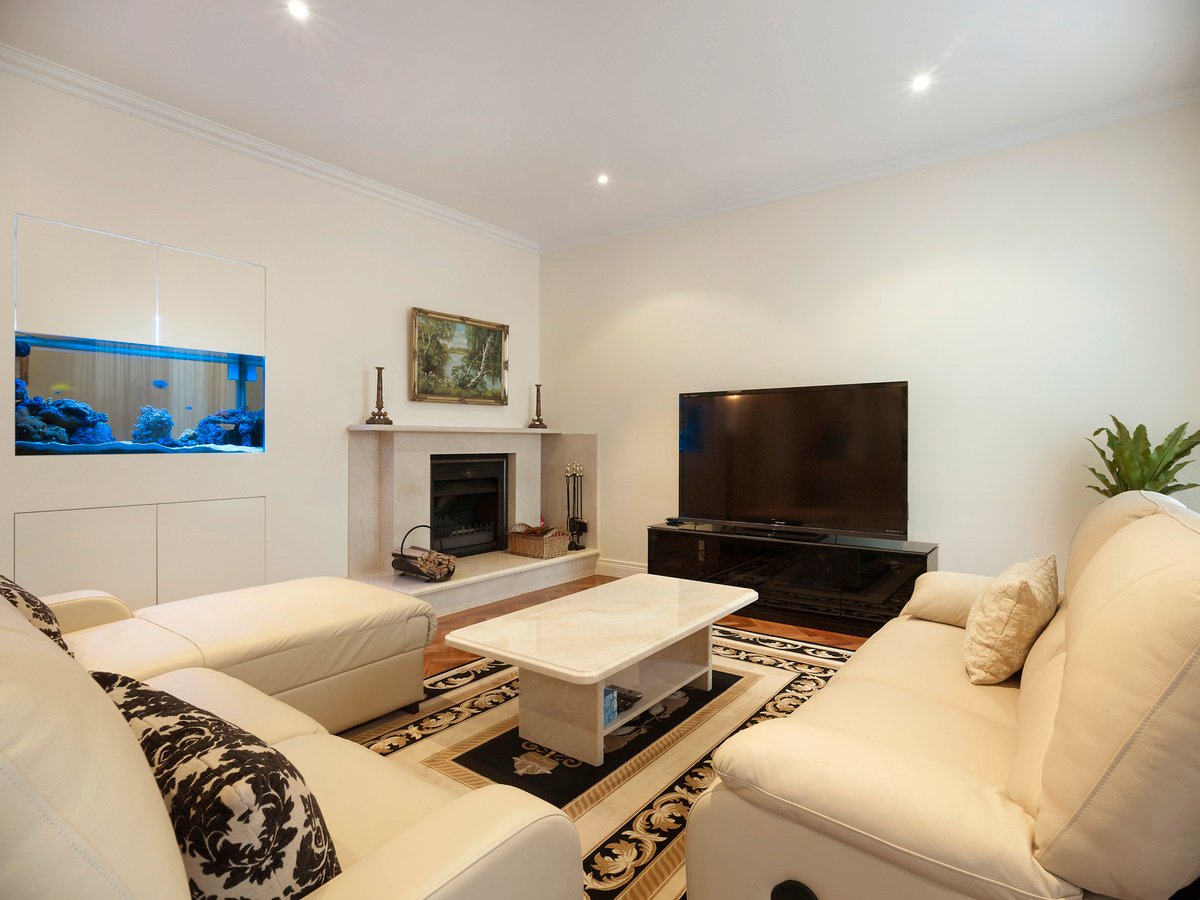 Real Estate and Property in 44 Ebden Avenue, Black Rock, VIC