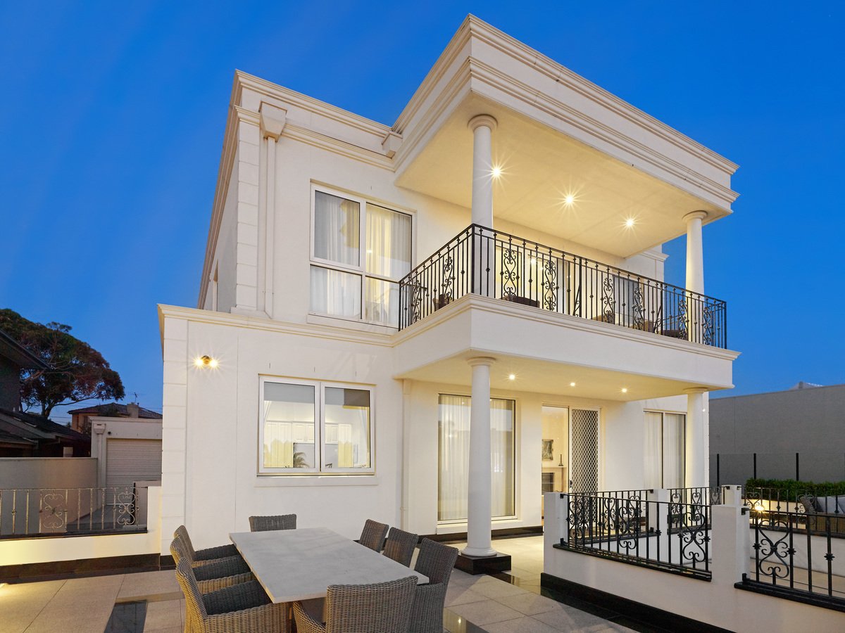 Real Estate and Property in 44 Ebden Avenue, Black Rock, VIC