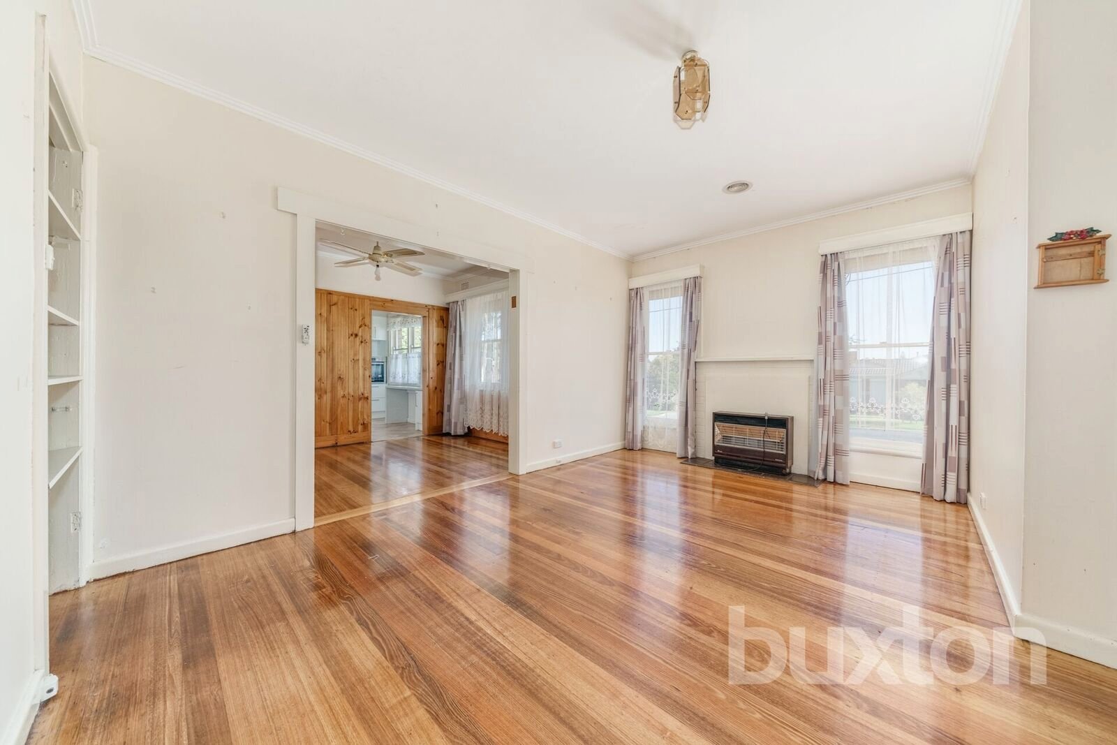 Gallery: 44 Electra Avenue