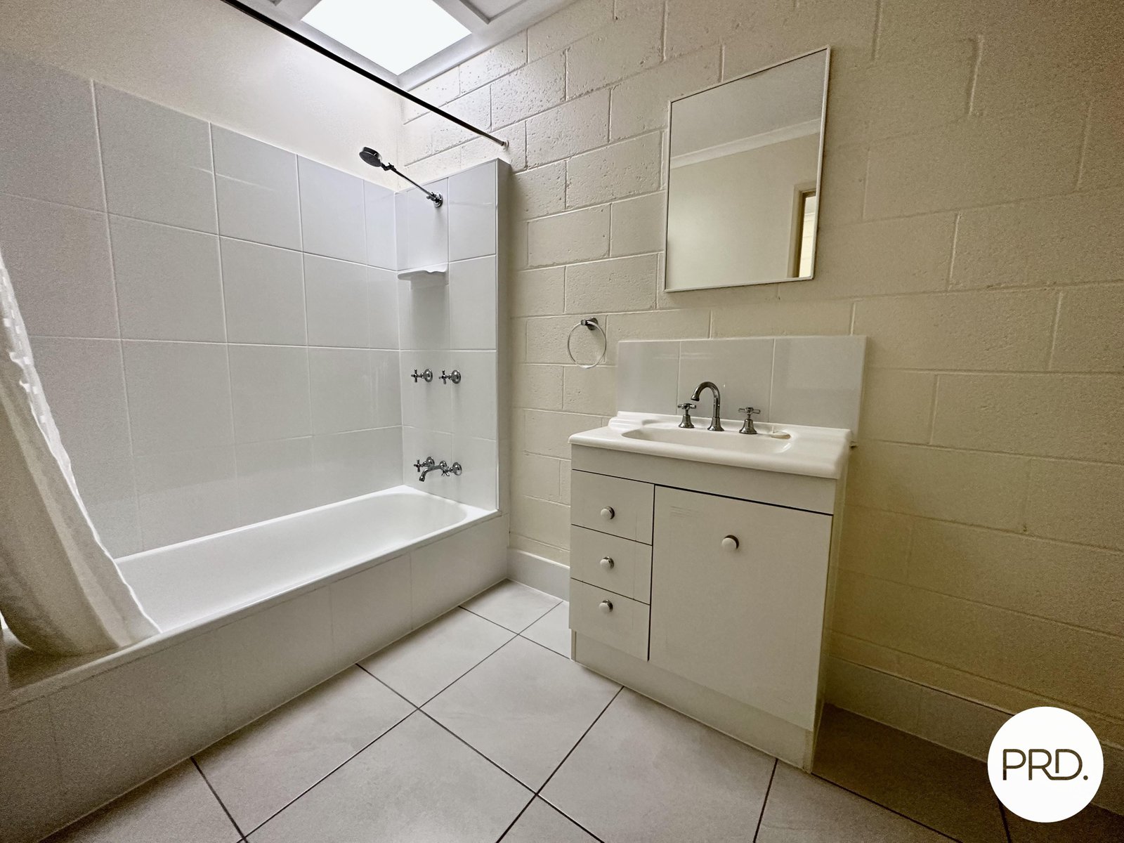 4/4 Elizabeth Street TANNUM SANDS 10