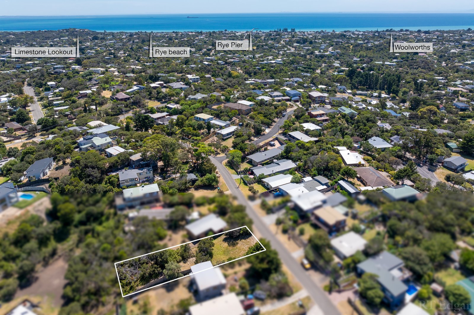 Real Estate and Property in 44 Fairhills Drive, Rye, VIC