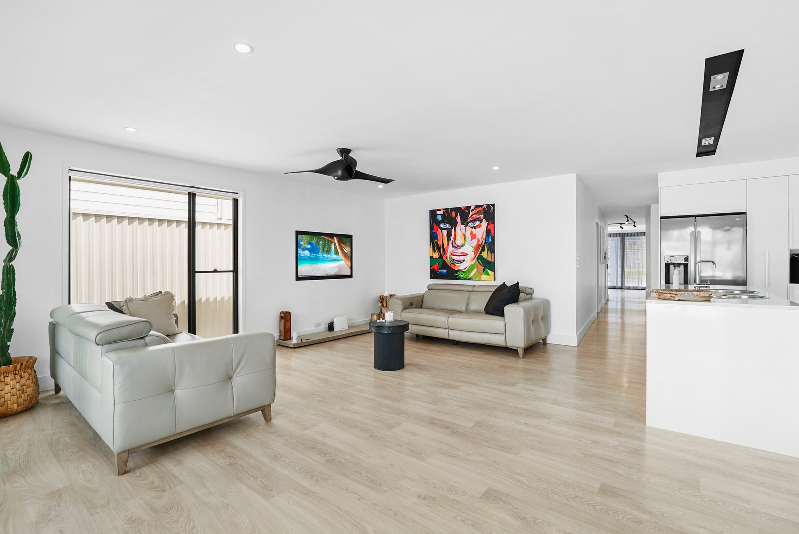 44 Fifteenth Avenue PALM BEACH 9