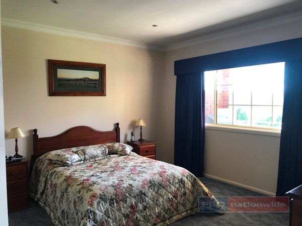 44 Fitzroy Street TUMUT 9