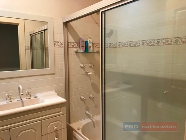 44 Fitzroy Street TUMUT 15