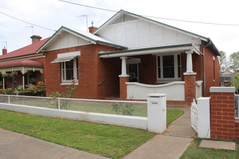 44 Fox Street WAGGA WAGGA 1