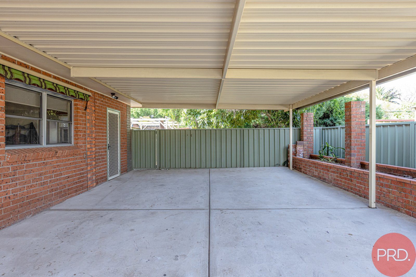 44 Frater Avenue TENAMBIT 21