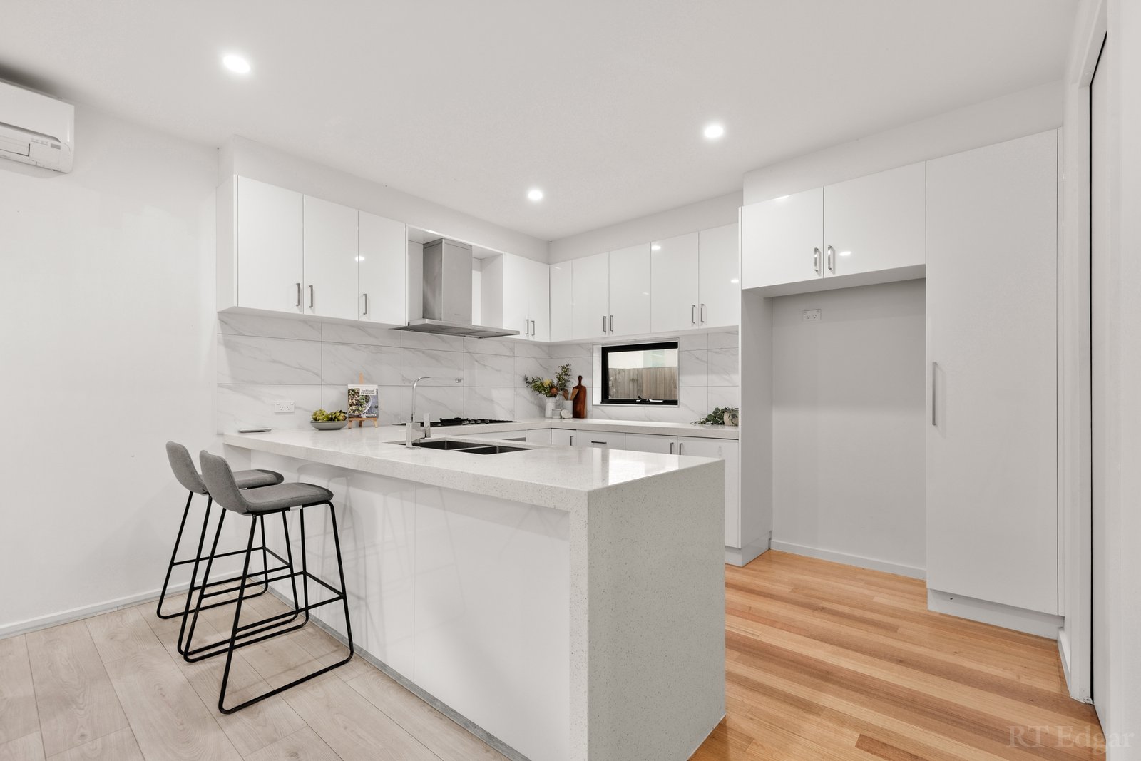 Real Estate and Property in 44 Frederick Street, Doncaster, VIC