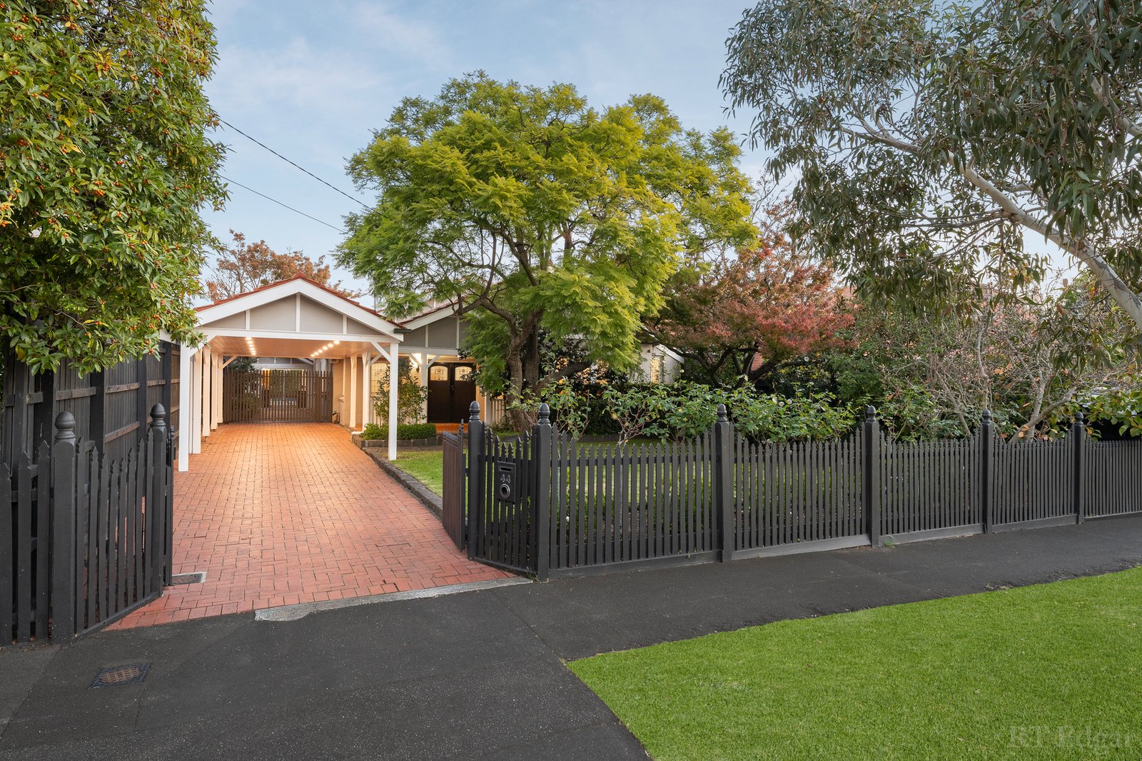Real Estate and Property in 44 Grant Street, Malvern East, VIC
