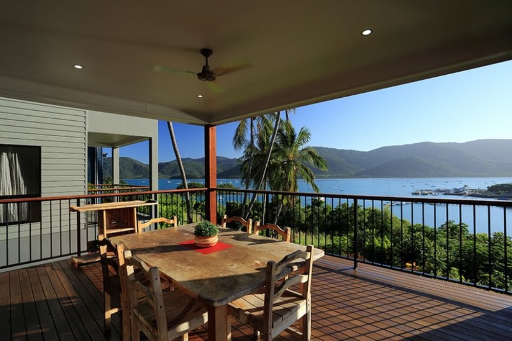 44 Harbour Avenue SHUTE HARBOUR 6