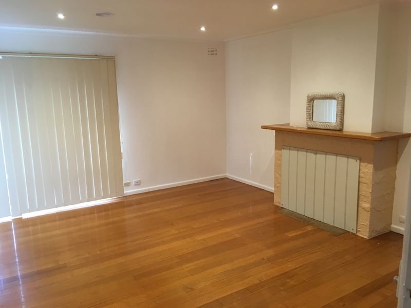 Gallery: 44 Hillcrest Road