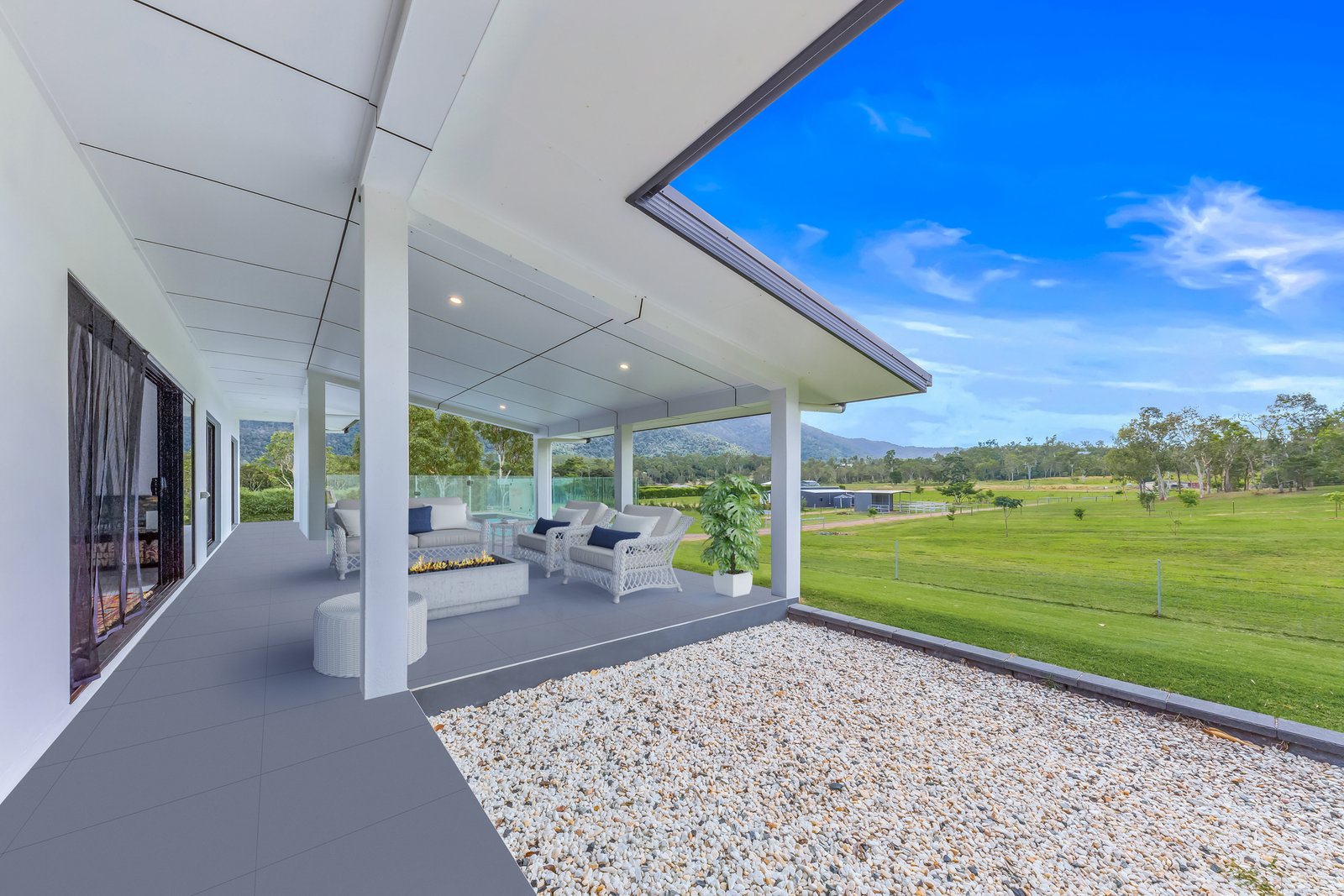 44 Holloway Drive SUGARLOAF 11