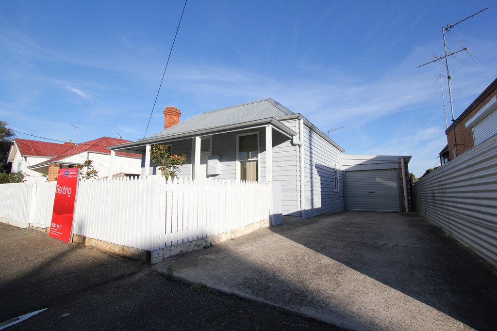 44 Hopetoun Street BALLARAT EAST 17