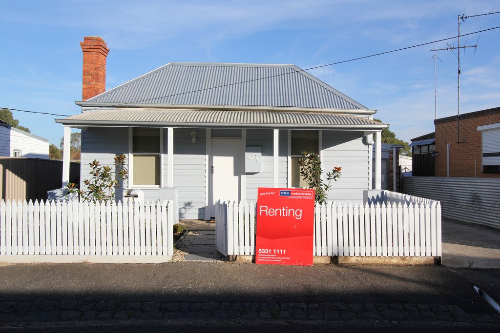 44 Hopetoun Street BALLARAT EAST 18