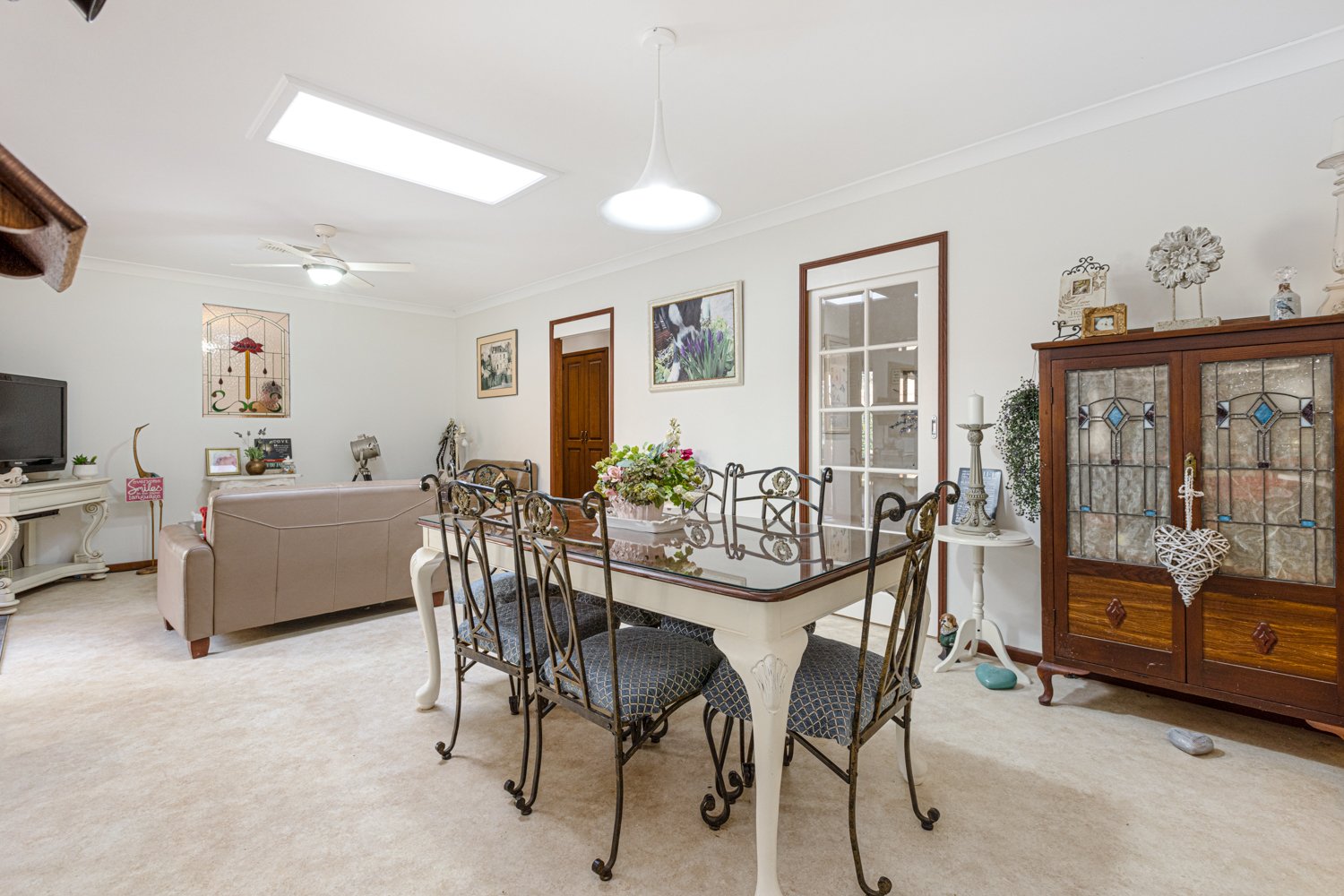 44 Houston Avenue TENAMBIT 10