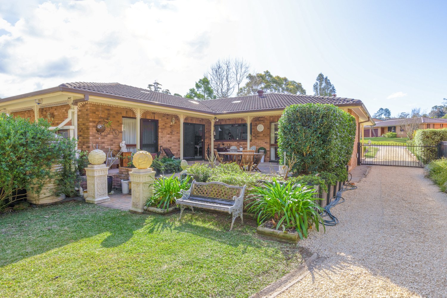 44 Houston Avenue TENAMBIT 22