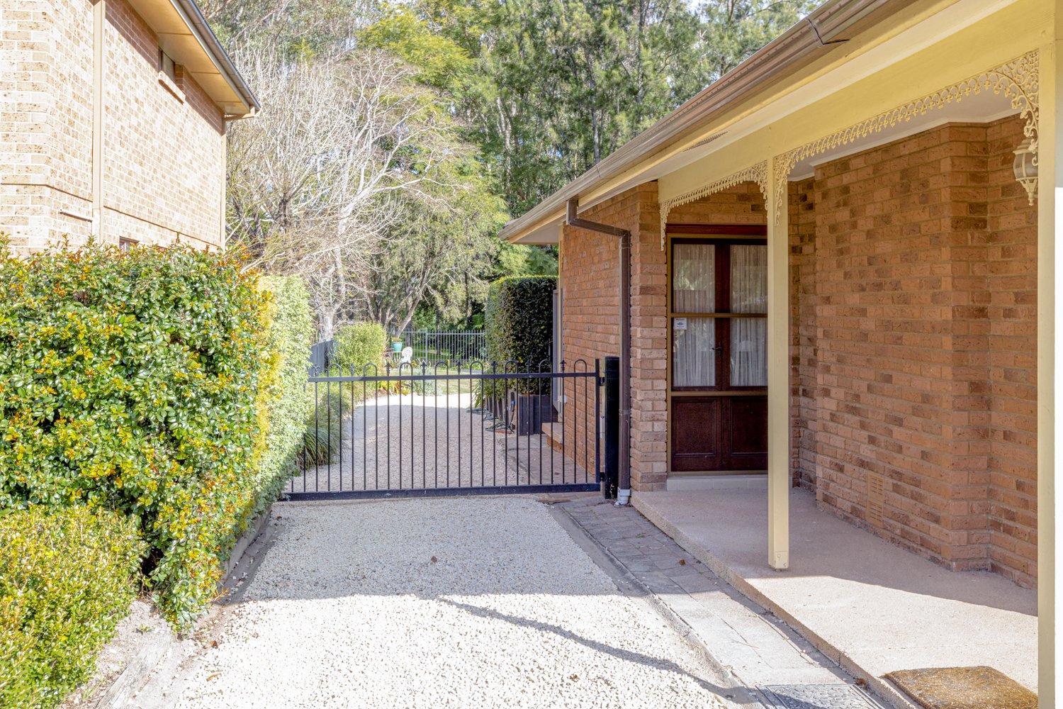 44 Houston Avenue TENAMBIT 33