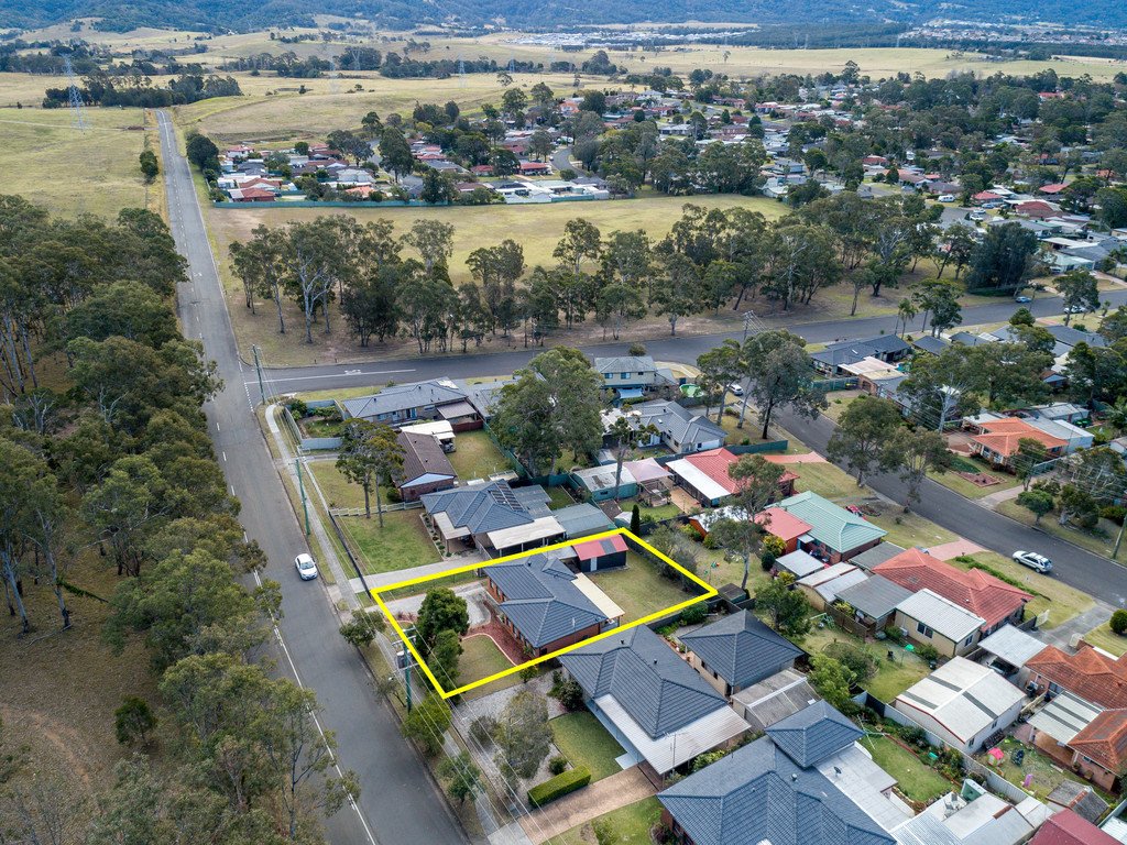 44 Huntley Road DAPTO 11