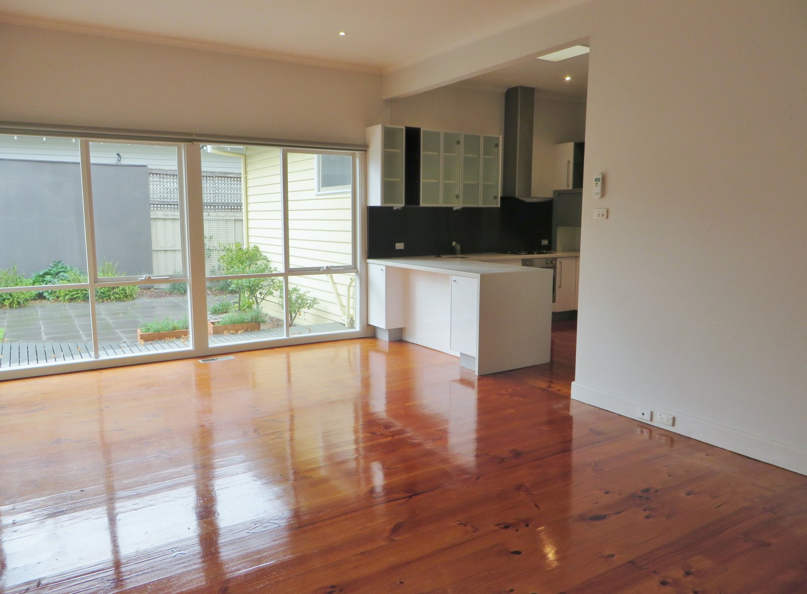 Gallery: 44 Imbros Street