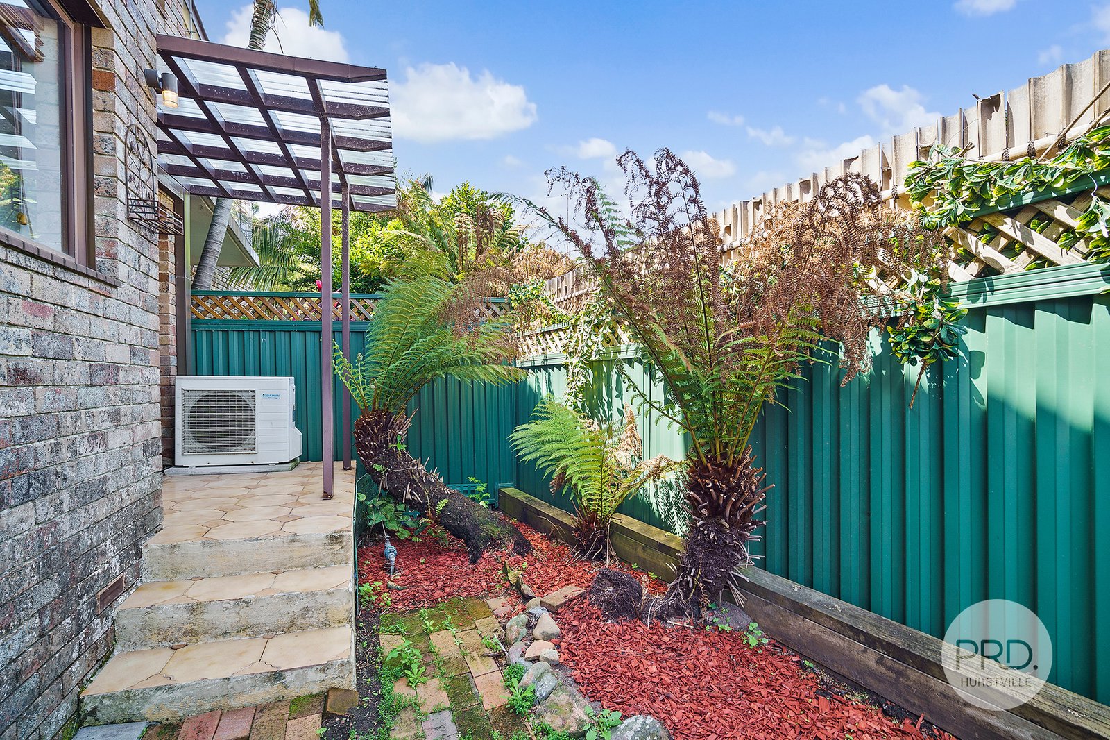 4/4 Joffre Street SOUTH HURSTVILLE 8