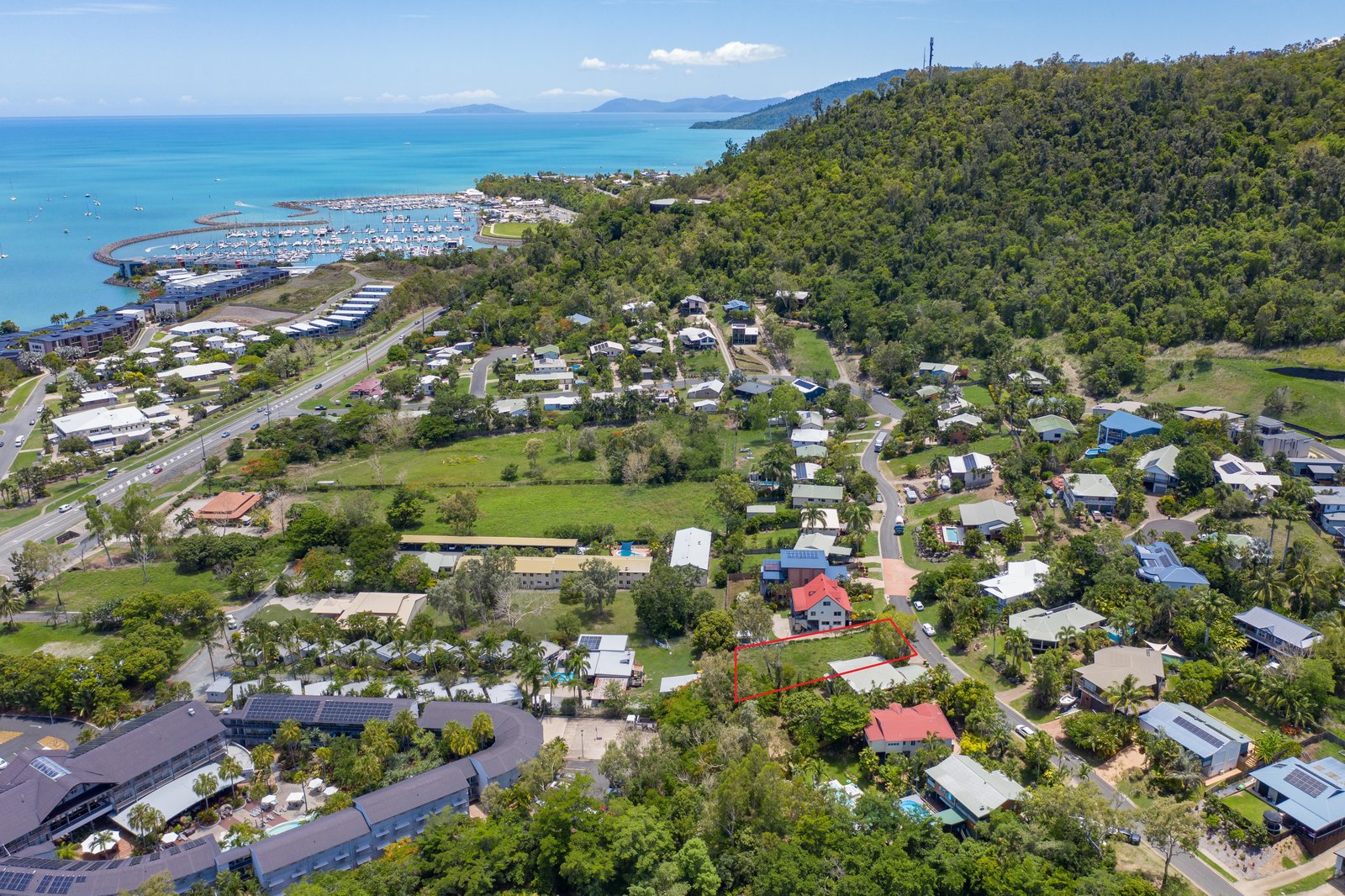 44 Jones Road CANNONVALE 15
