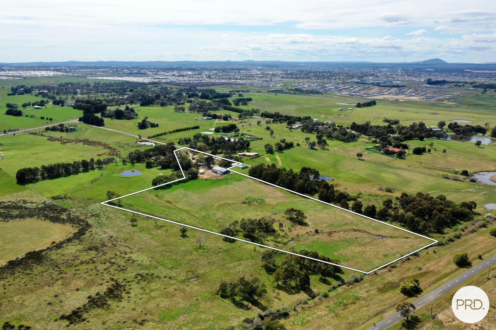 44 Karingal Park Drive SMYTHES CREEK 2