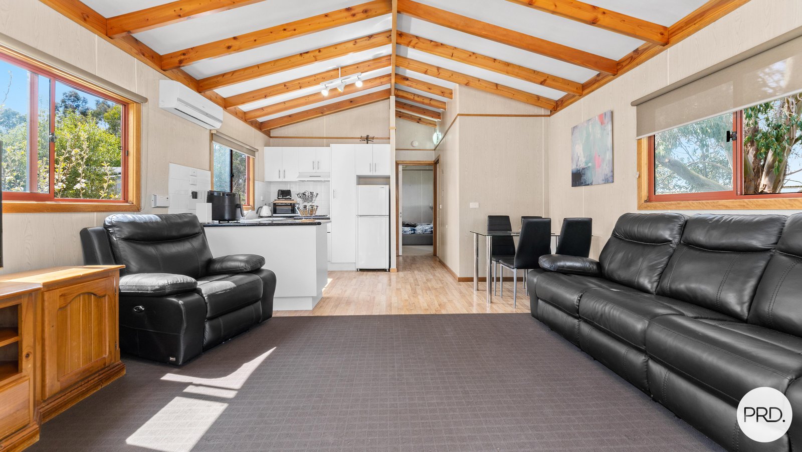 44 Karingal Park Drive SMYTHES CREEK 18