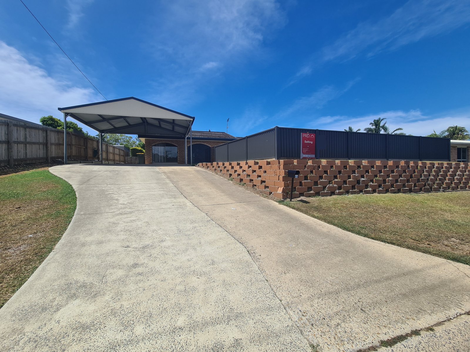 44 KATANDRA Street BOYNE ISLAND 3
