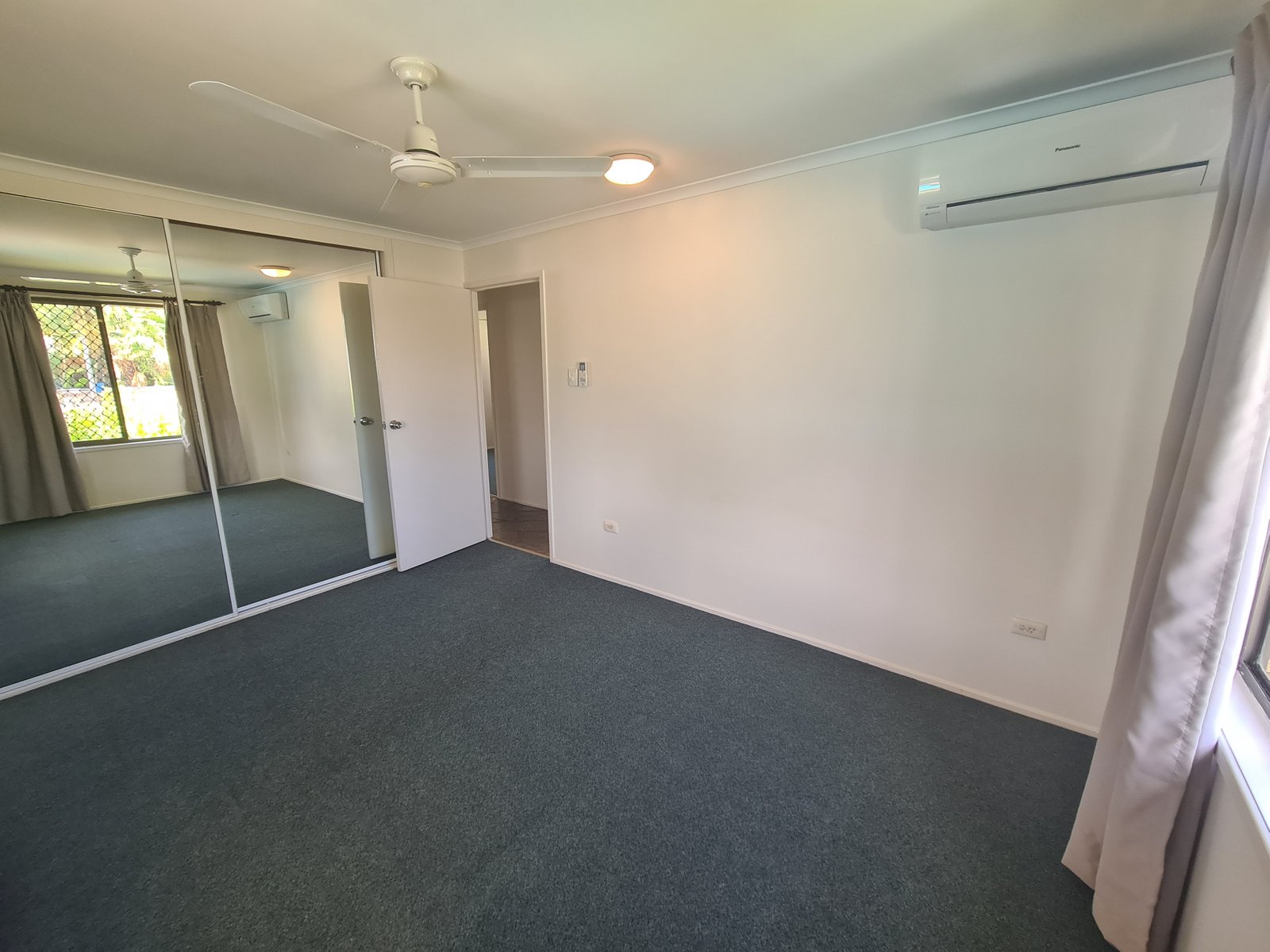 44 KATANDRA Street BOYNE ISLAND 15