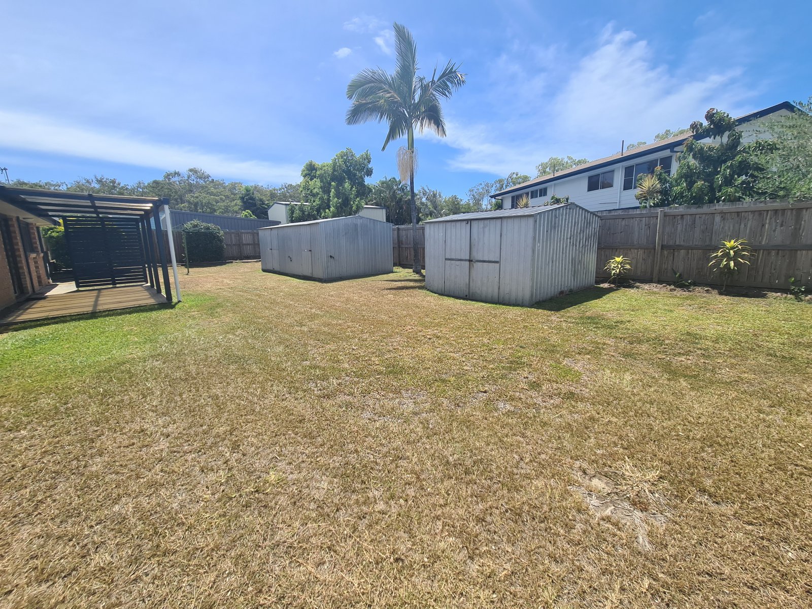 44 KATANDRA Street BOYNE ISLAND 18