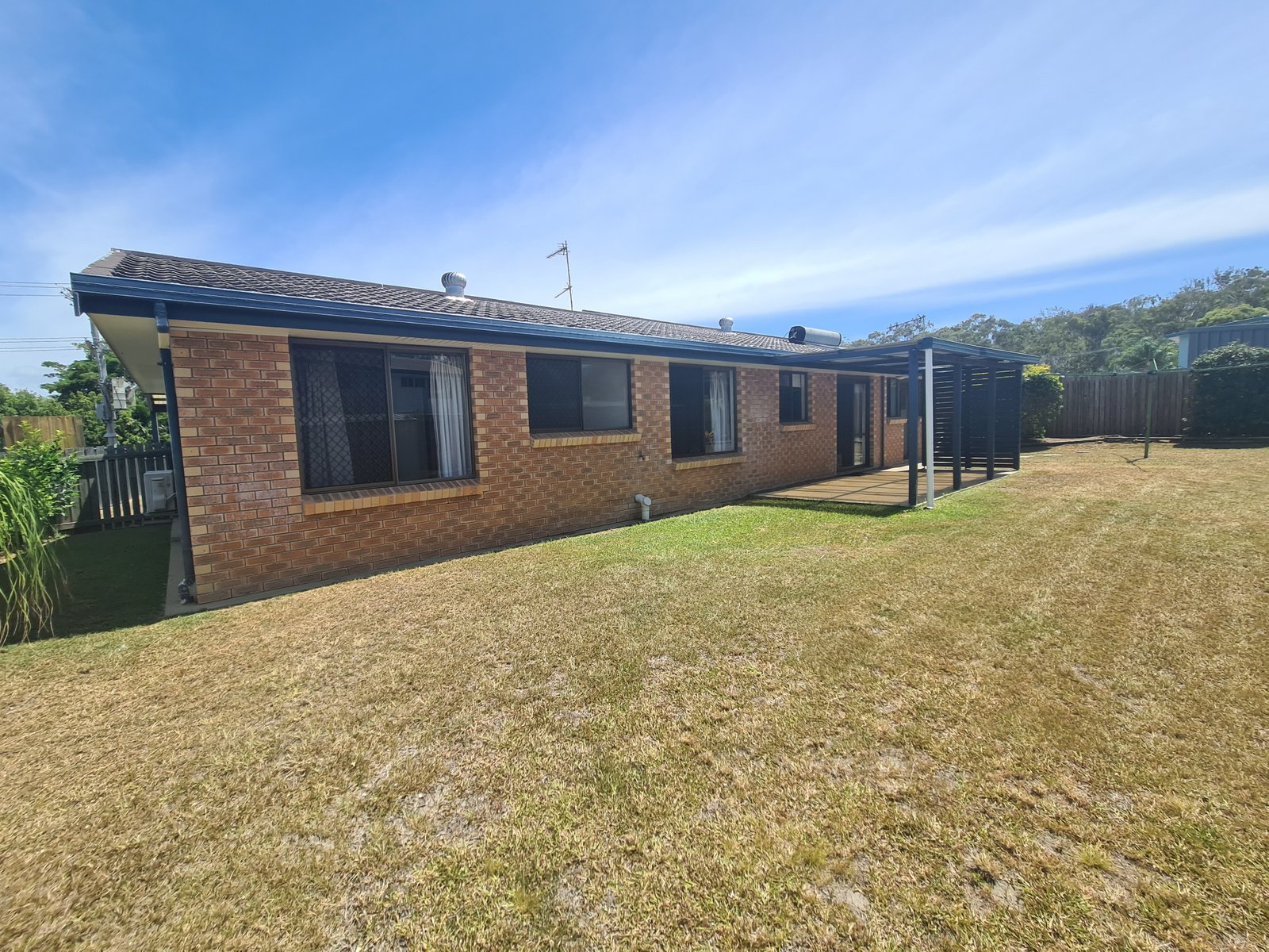 44 KATANDRA Street BOYNE ISLAND 21