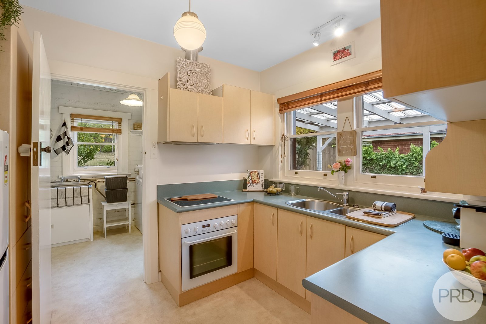 44 Katoomba Crescent ROSETTA 12