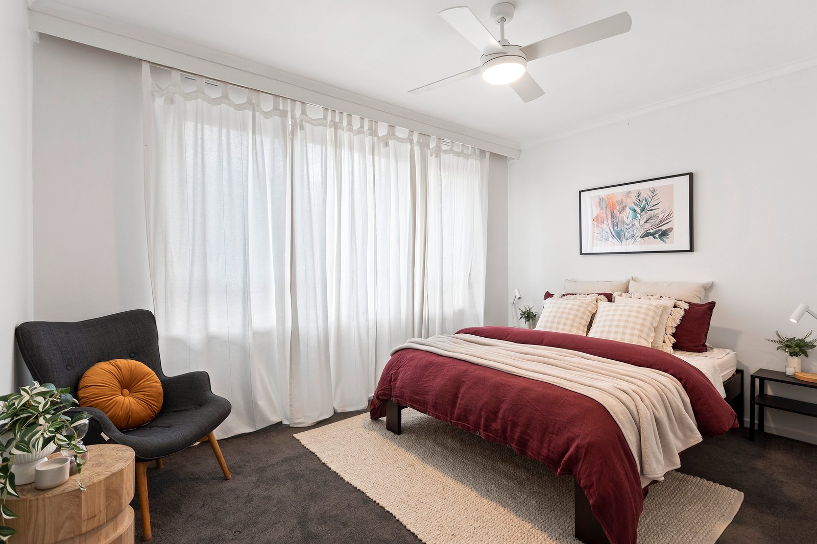 Real Estate and Property in 4/4 Kokaribb Road, Carnegie, VIC