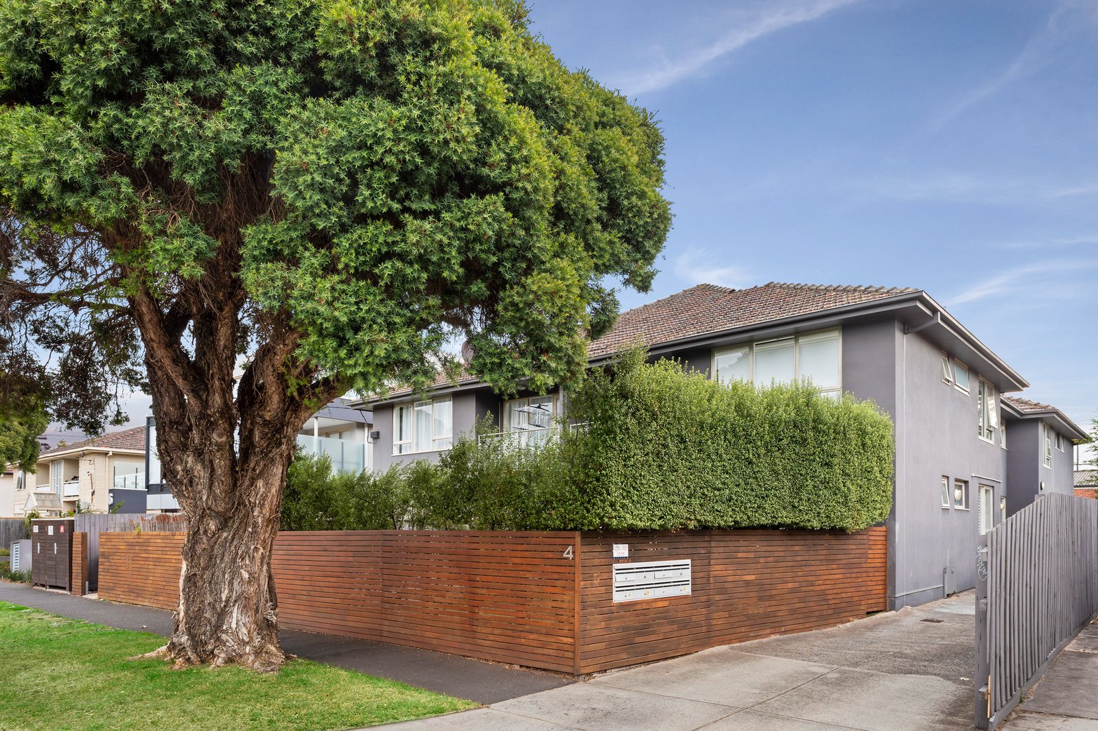 Real Estate and Property in 4/4 Kokaribb Road, Carnegie, VIC