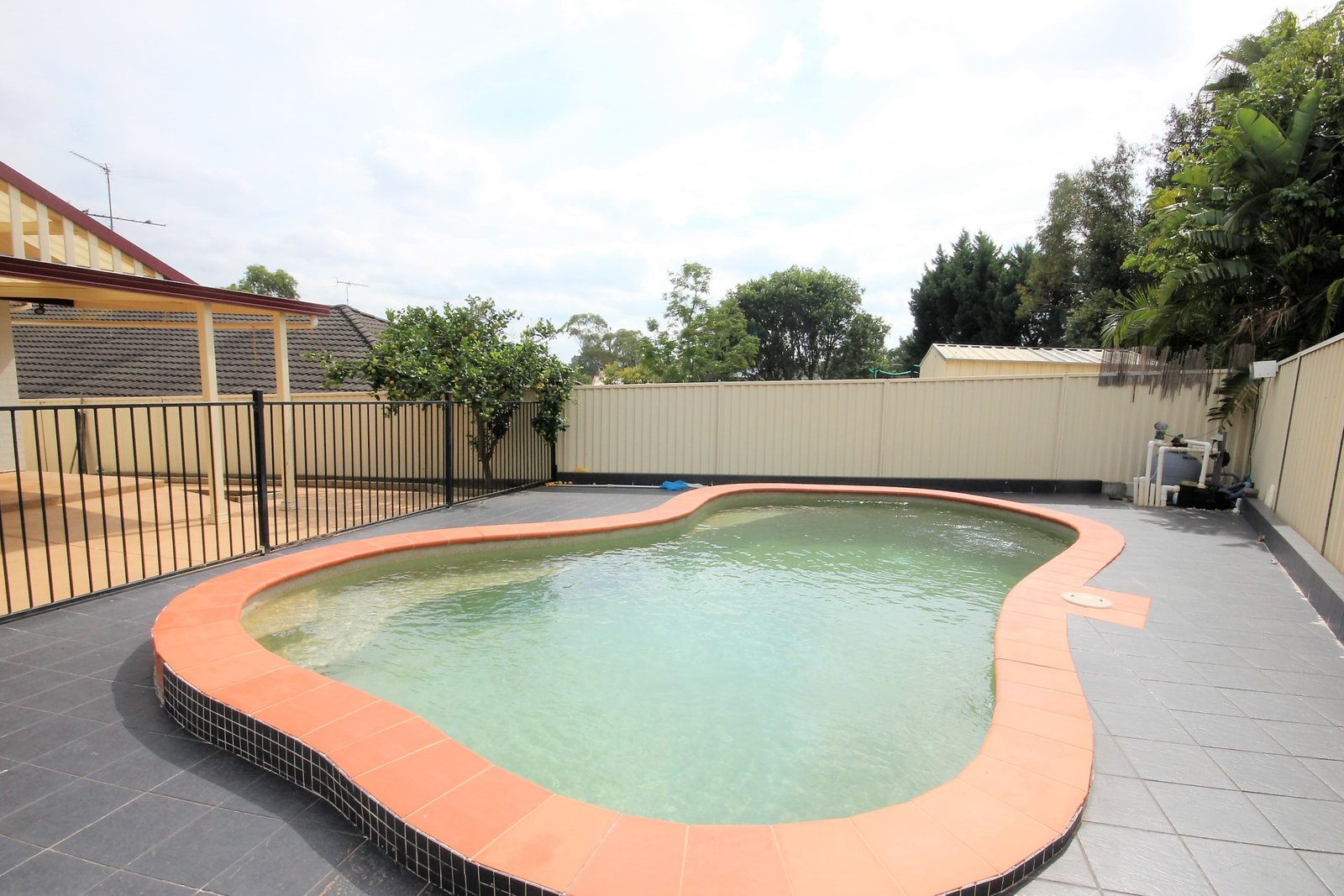 44 Kurrajong Circuit MOUNT ANNAN 16