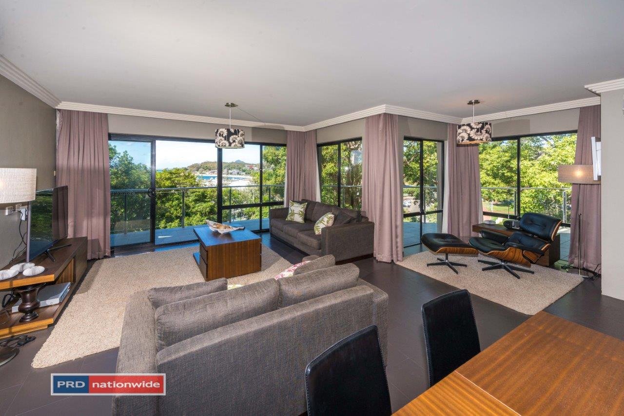 4/4 Laman Street NELSON BAY 6