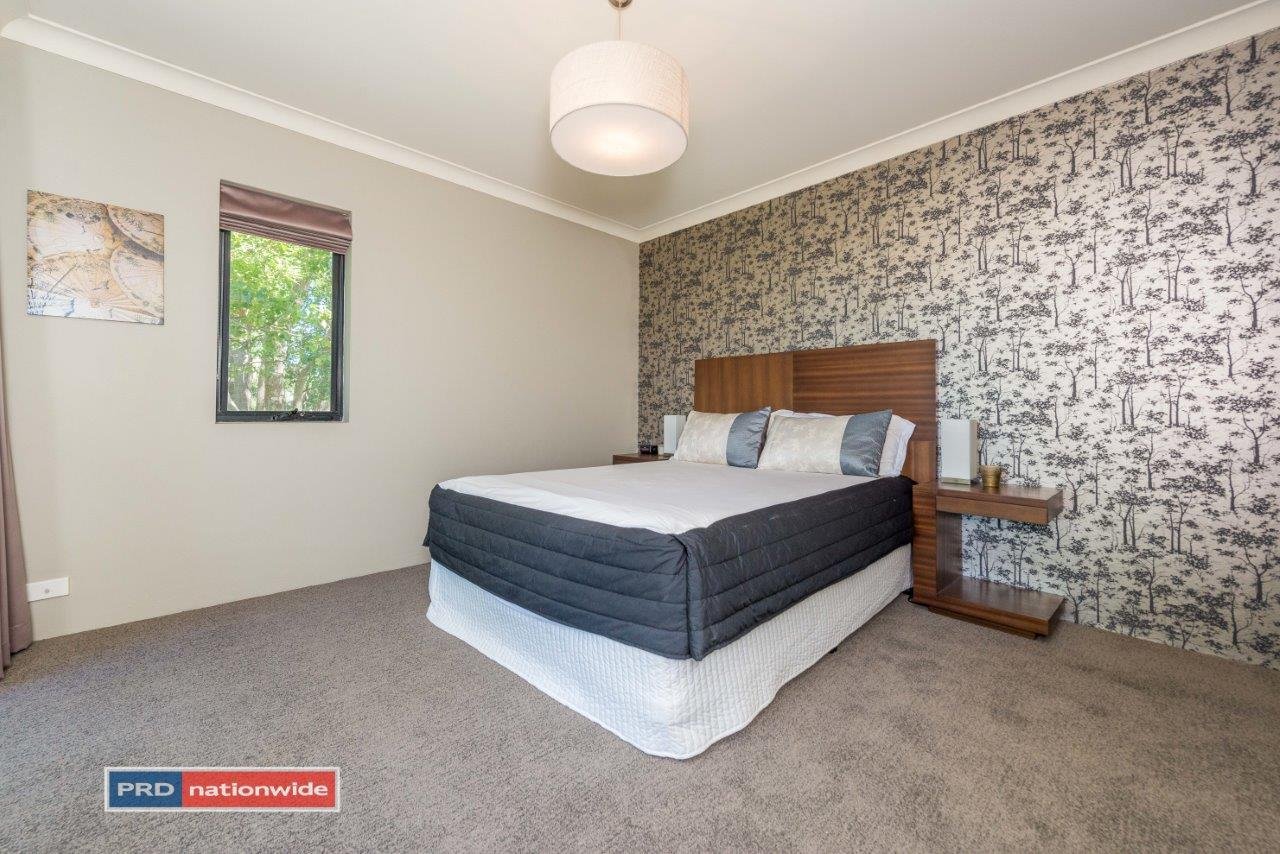4/4 Laman Street NELSON BAY 11