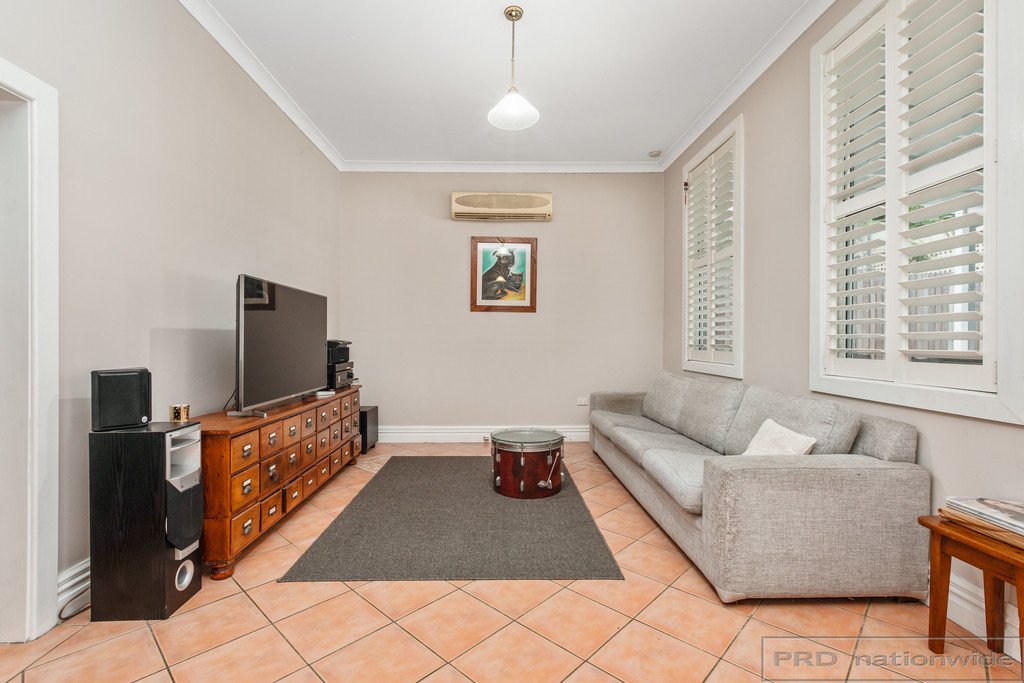 44 Lindesay Street EAST MAITLAND 13