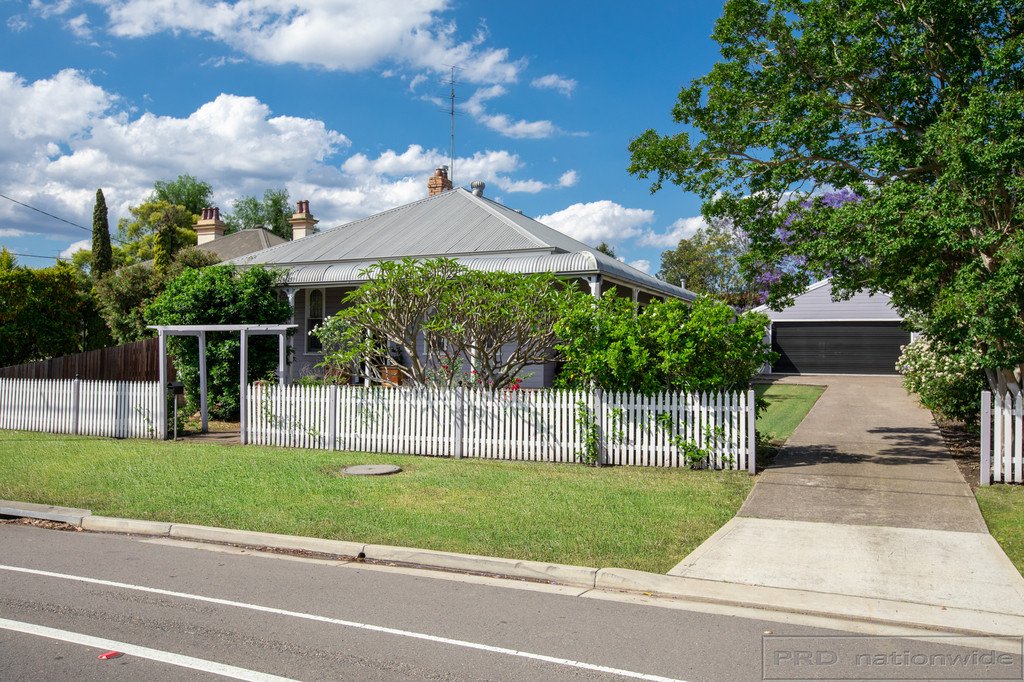 44 Lindesay Street EAST MAITLAND 21