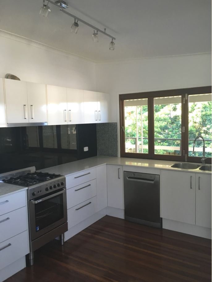 44 Lucan Avenue ASPLEY 4