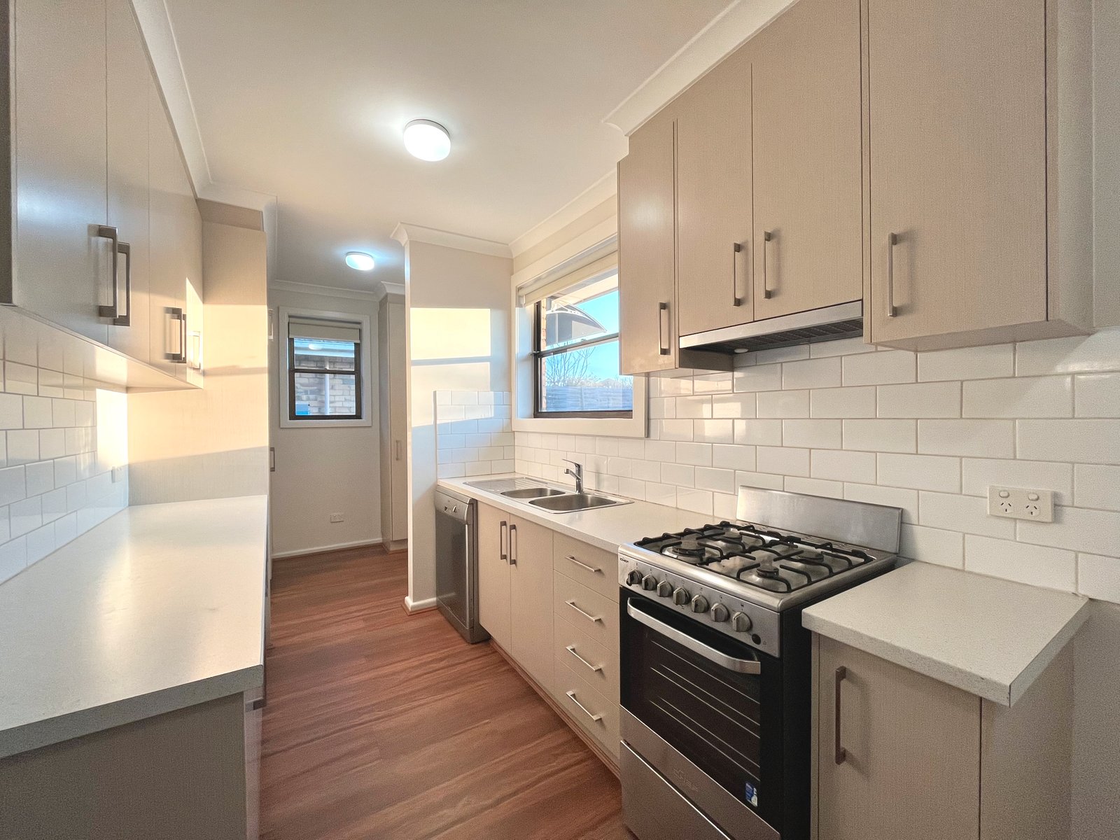 Gallery: 44 Main Road