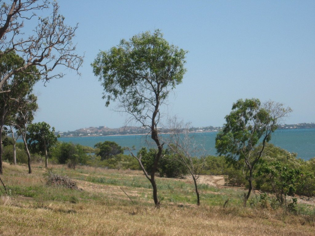 44 McDonald Close BOWEN 4