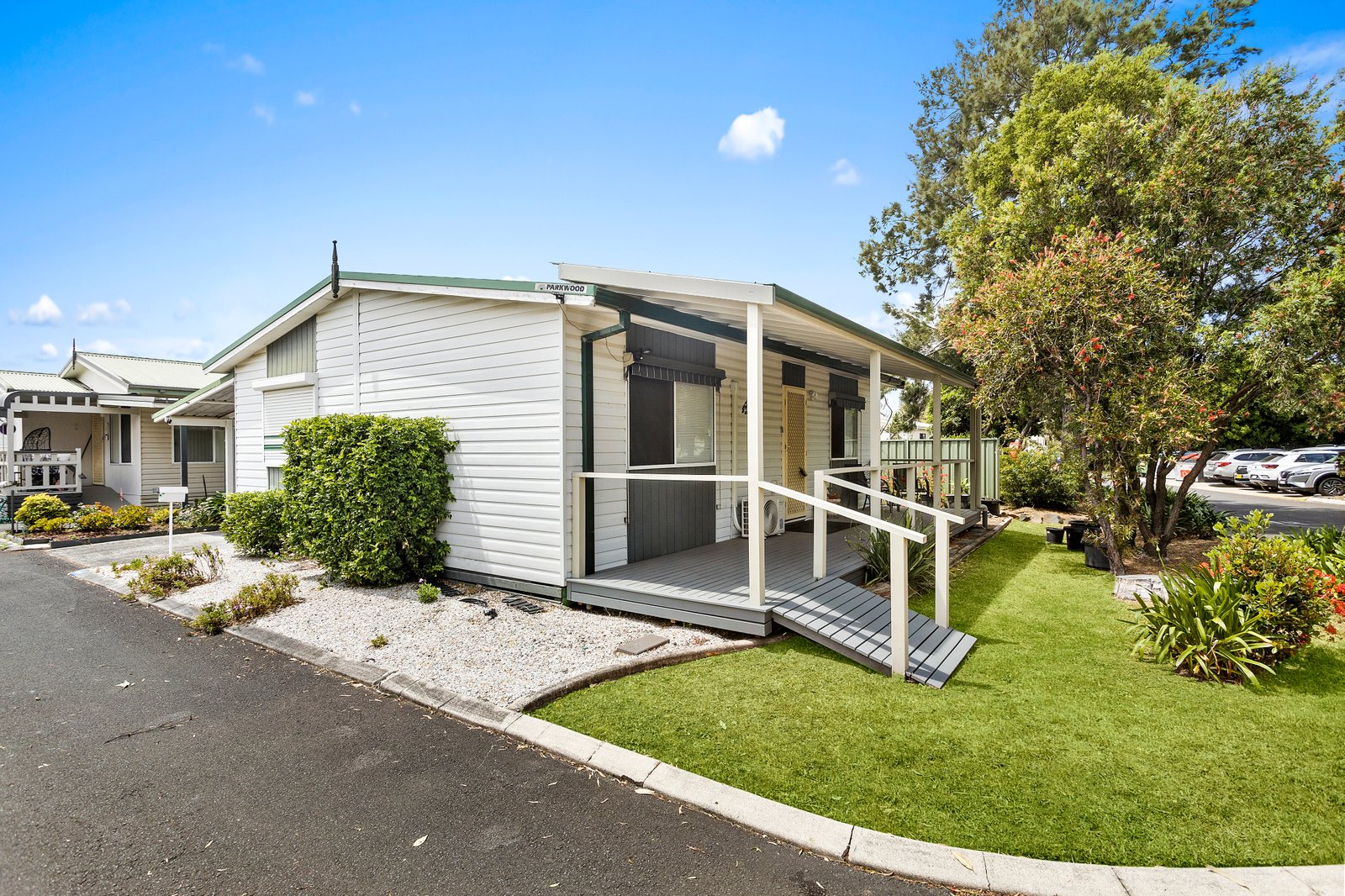 44 Melaleuca Crescent KANAHOOKA 2
