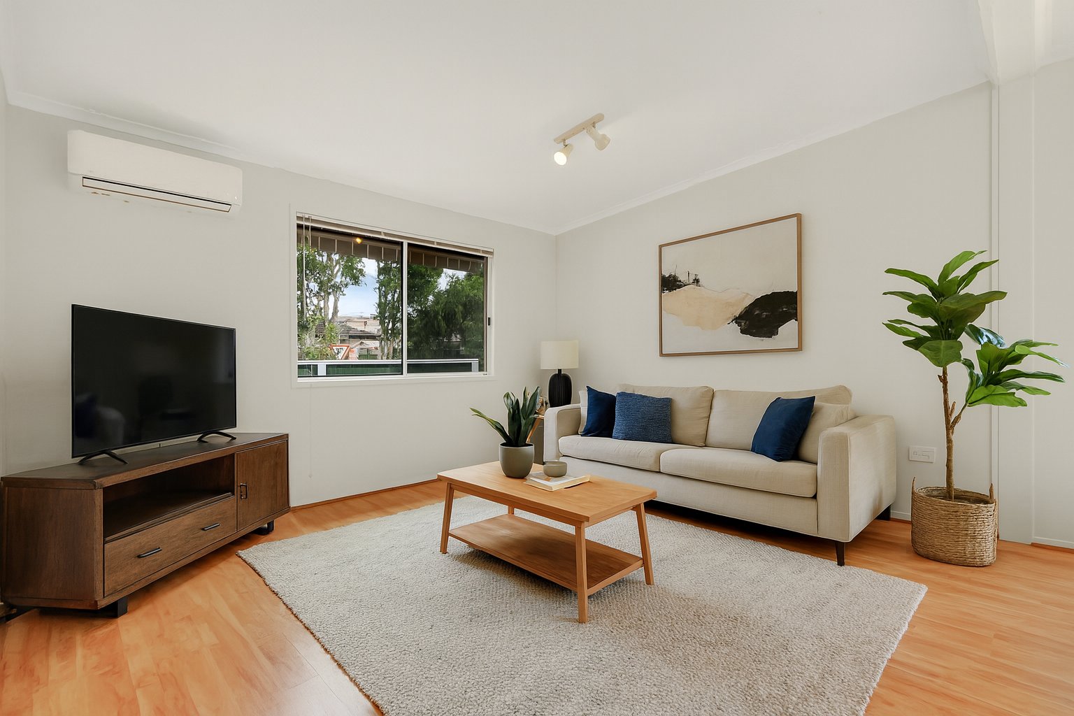 44 Melaleuca Crescent KANAHOOKA 3