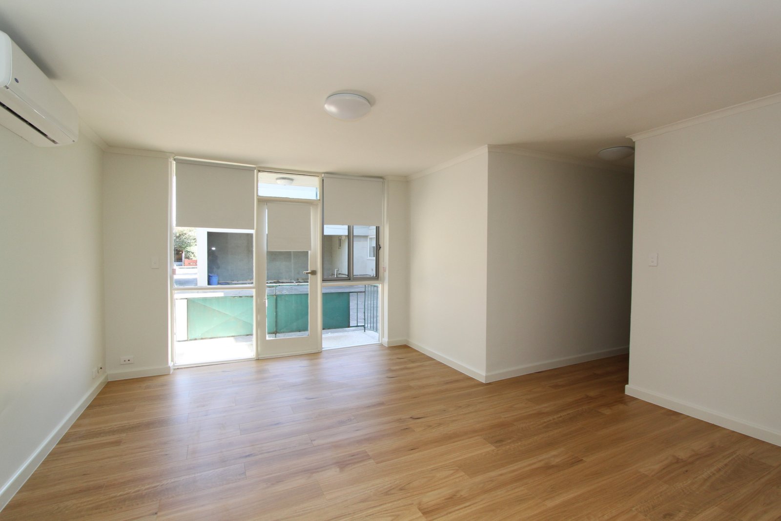 Real Estate and Property in 4/4 Melbourne Street, Murrumbeena, VIC