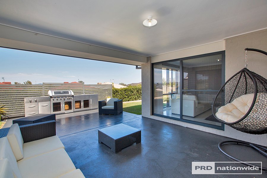 44 Milburn Road TAMWORTH 10