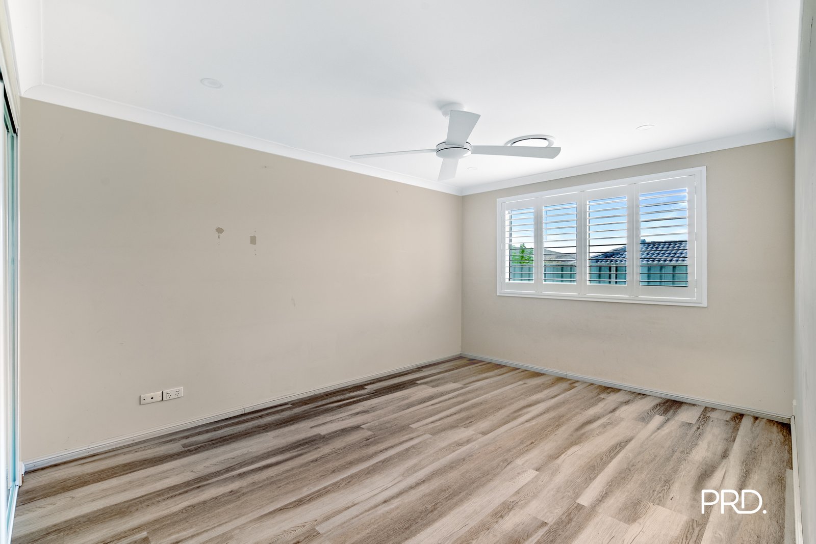 44 Monarch Circuit GLENMORE PARK 9