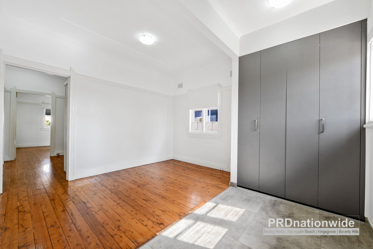 44 Moore Street HURSTVILLE 3