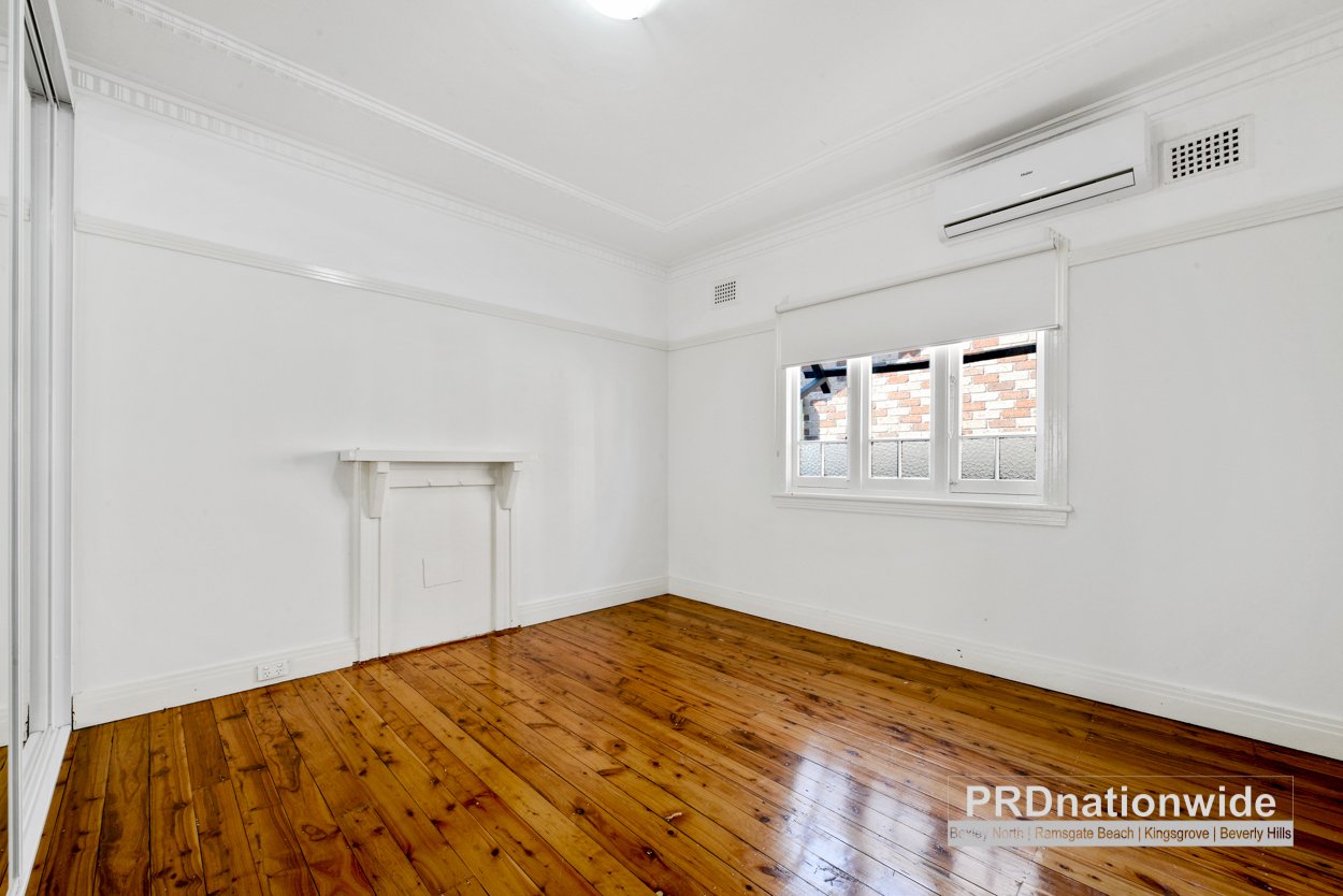 44 Moore Street HURSTVILLE 5