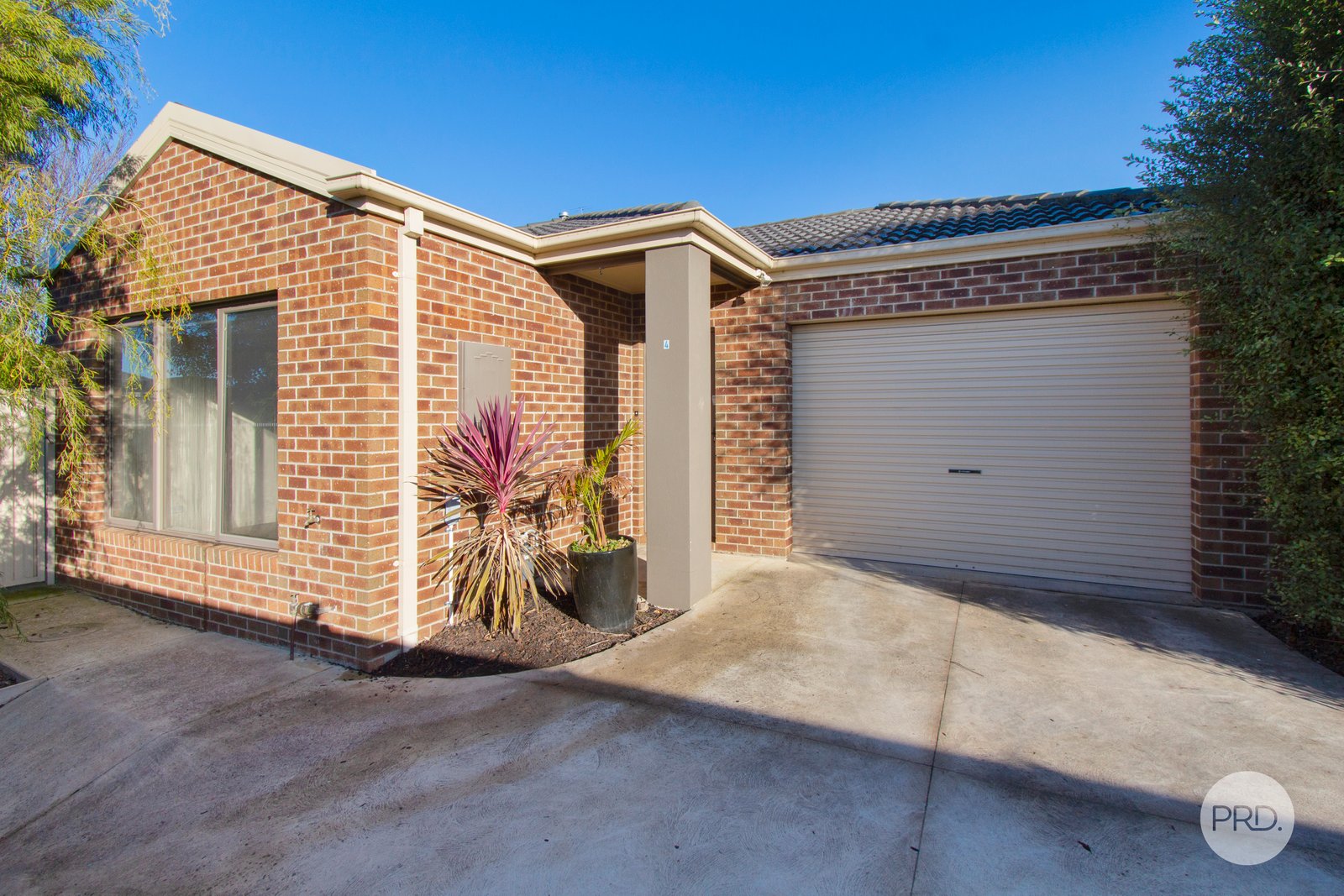 4/4 Morgan Street SEBASTOPOL 1