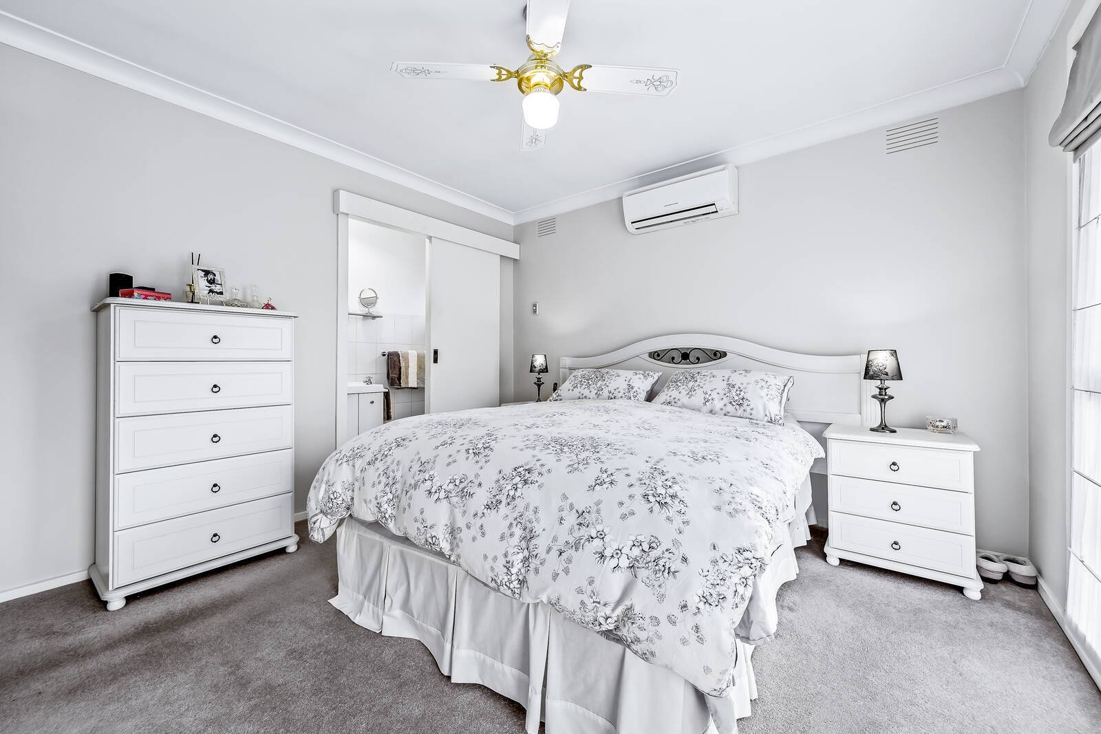 Gallery: 44 Narellan Drive